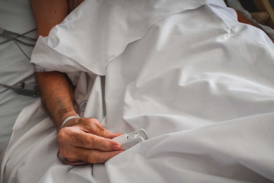 Xaçmazda döyülən kişi xəstəxanada ÖLDÜ