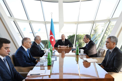 Prezident İlham Əliyev təyyarə qəzası ilə bağlı müşavirə keçirib