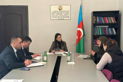 Ombudsman Qubada sakinlərlə görüşüb