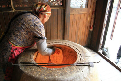 Təndirçilik sənəti UNESCO-nun qeyri-maddi irs siyahısına salındı