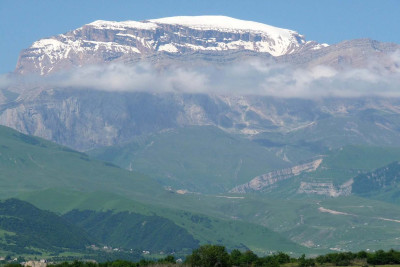 Ləzgilərin “Tanrılar dağı” - Şahdağ