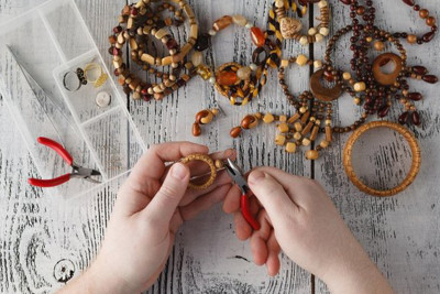 Əlilliyi olan şəxslərə DƏSTƏK