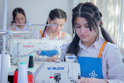 Qubada bu məktəbin fəaliyyətindən narazılıq var