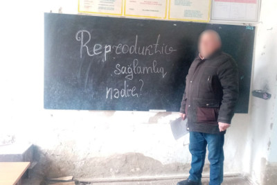 Qusar məktəbinin cəsarətli rəhbərliyi – Soyuq sinifdə sağlamlıqdan danışmaq