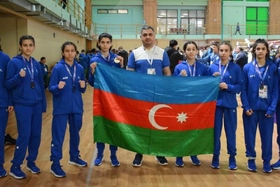 Şabran məktəbliləri qızıl medal qazandılar