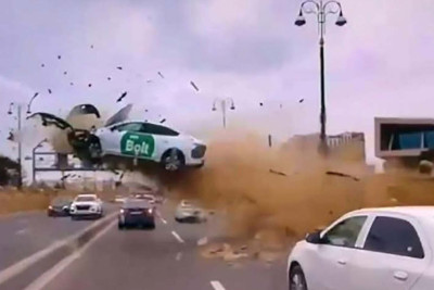 "Uçan taksi"nin sürücüsü ilk dəfə danışdı - VİDEO