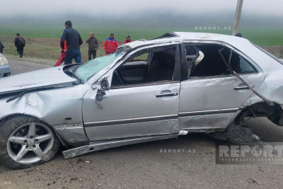 Oğuzda avtomobil aşıb, xəsarət alanlar var