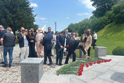 Beynəlxalq simpoziumun iştirakçıları Qubada - FOTO