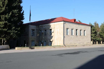 İcra başçısı və digər vəzifəli şəxslərin İTTİHAMI