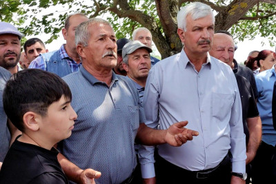 Minəxür kəndini narahat edən ÇƏTİNLİKLƏR