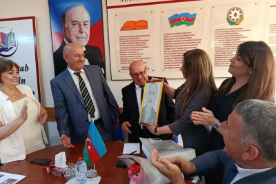 Qəni Camalzadə Qusarda oxucuları ilə görüşüb