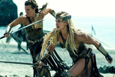 AMAZONİYA - Azərbaycanda qadın dövləti