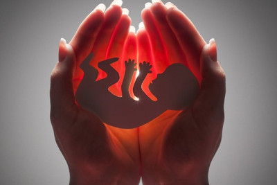 Azərbaycanda 72 yeyinetmə abort etdirib