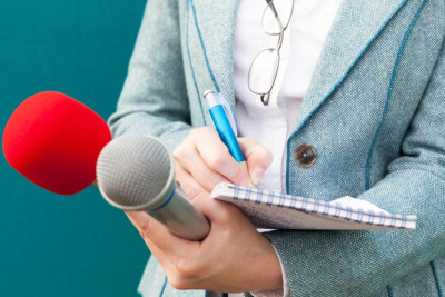 Jurnalist olmaq istəyənlərin NƏZƏRİNƏ: Bu şəhərlərdə imtahan olacaq