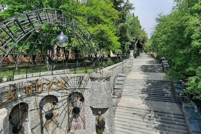 Zaqatalanın müasir məhəlləsində BAXIMSIZLIQ