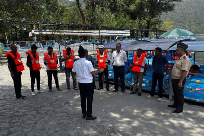 FHN Xaçmazda kiçikhəcmli gəmi istifadəçilərini maarifləndirib