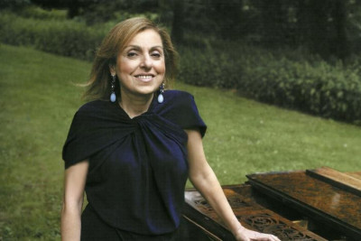 Sevil Əliyeva “Şərəf” ordeni ilə təltif edildi