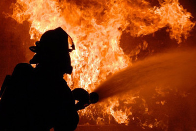 Şəkidə yanğın olub