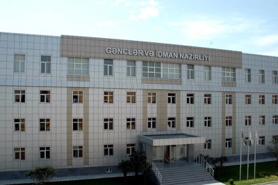 Baş nazirdən Gənclər və İdman Nazirliyi ilə bağlı qərar