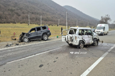 Qəbələdə avtomobillər toqquşdu - Yaralananlar var