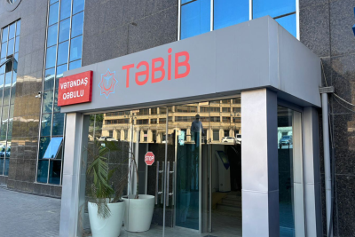 Stomatoloqlar etiraz edir: TƏBİB regionlarda 1140 həkimi ixtisar edir