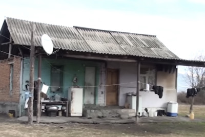 Dörd uşaq anası sosial yardım ala bilmədiyini deyir