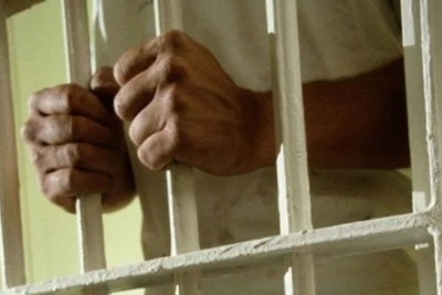 Qonşu qatili həbsxanada özünə xəsarət yetirdi: Cəzası ağırlaşdırıldı