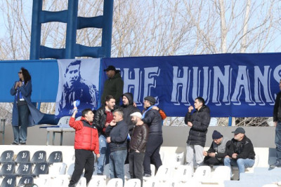 Qəbələdə 4500 nəfərlik stadion boş qaldı