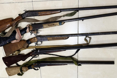 Qubada 5 ov tüfəngi polisə təhvil verildi