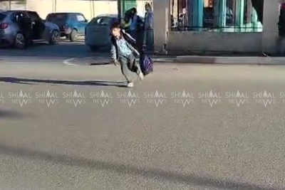 Qubada potensial faciə riski – Məktəblilər yolu qaçaraq keçir