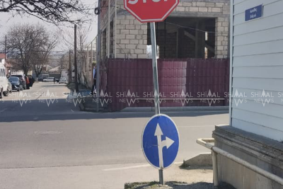 Qubada "maraqlı" yol nişanı - FOTO