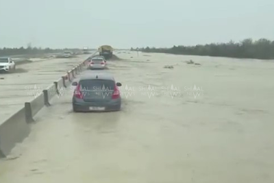 Şimalda fövqəladə hal: Yolları sel basdı, avtomobillər yolda qaldı