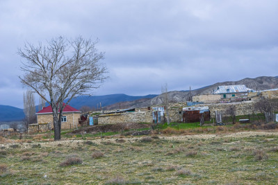 Dağa çıxmadan zəng etmək mümkün deyil – Xızının unudulan kəndi