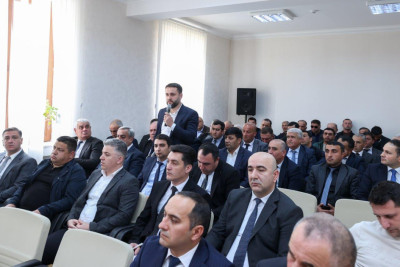 Oğuzda sahibkarlarla görüş keçirilib