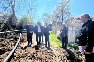 Qusarın bir kəndinə qaz, digərinə isə su xətti çəkilir