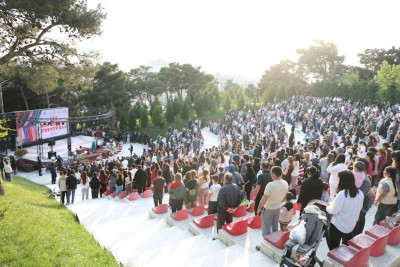 Bakıda III Kəlağayı Festivalı keçirildi – İsmayıllı və Şəki ustalarının əl işləri maraq doğurdu