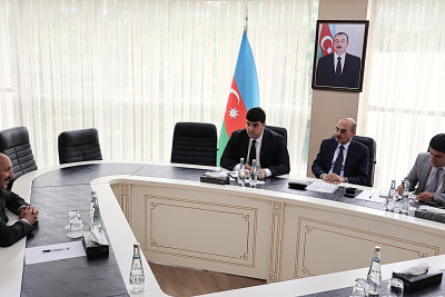 İlham Mirzəliyev Qusarda vətəndaşları qəbul edib