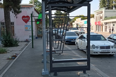 Xaçmaz və Xudatda yeni avtobus dayanacaqları quraşdırılır