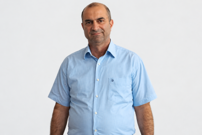 Ağdaşda tanınan iş adamının nəvəsi qadını yaralayıb