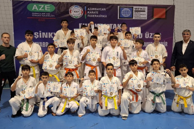 Quba karateçiləri turnirdə 23 medal qazanıblar